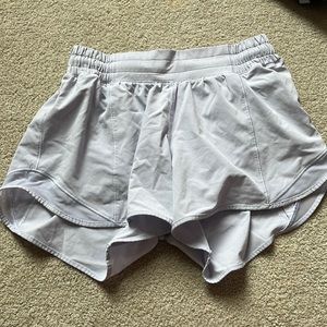 Lululemon hotty hot 2.5 high rise